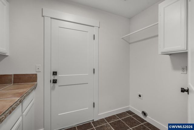 3268 Indian Wells Lp S, Salem, OR 97302
