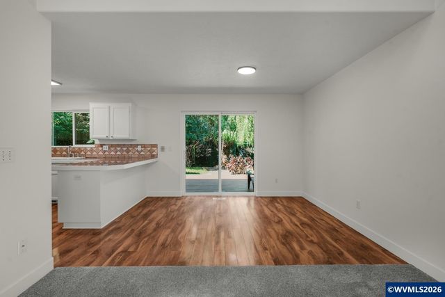 3268 Indian Wells Lp S, Salem, OR 97302