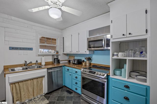 308 N Main Street, Travelers Rest, SC 29690