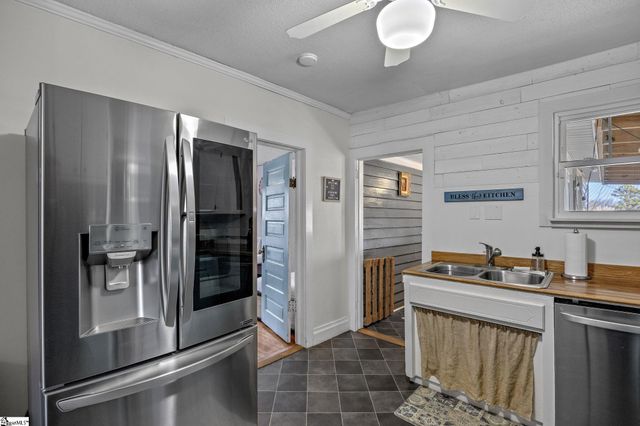 308 N Main Street, Travelers Rest, SC 29690