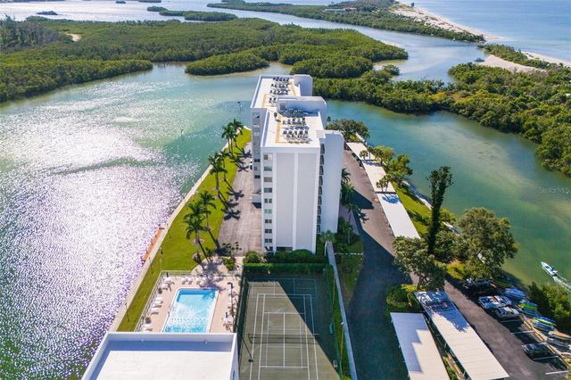 9397 MIDNIGHT PASS ROAD 905, Sarasota, FL 34242
