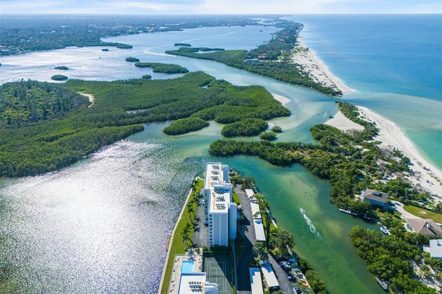 9397 MIDNIGHT PASS ROAD 905, Sarasota, FL 34242