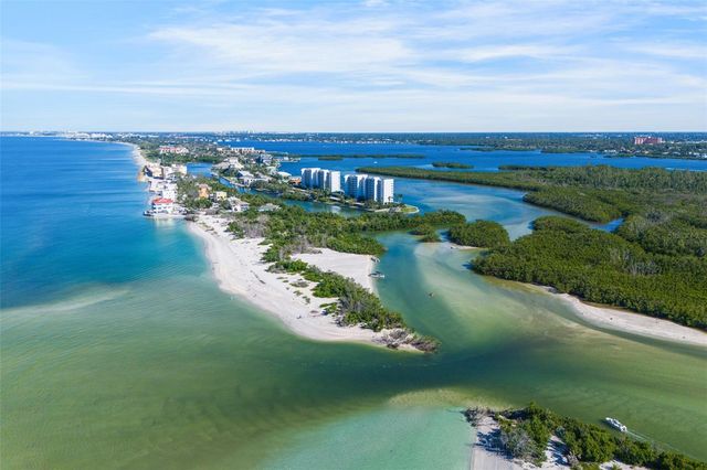 9397 MIDNIGHT PASS ROAD 905, Sarasota, FL 34242