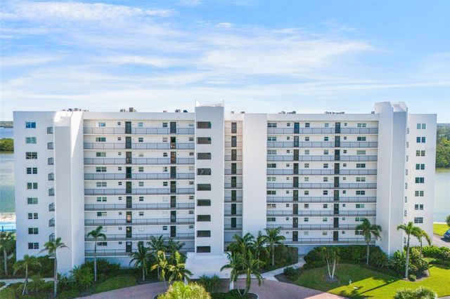9397 MIDNIGHT PASS ROAD 905, Sarasota, FL 34242
