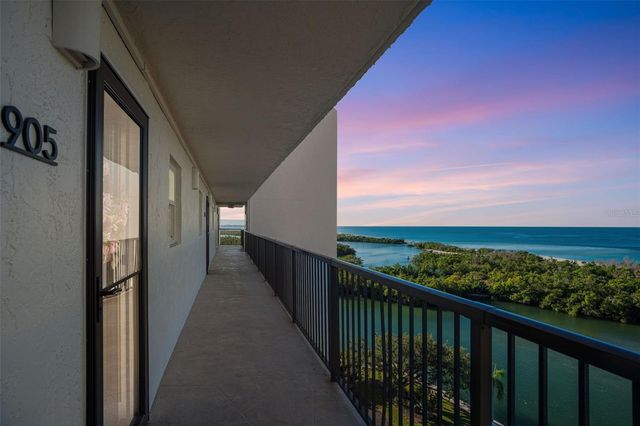 9397 MIDNIGHT PASS ROAD 905, Sarasota, FL 34242