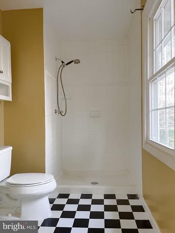 1270 HOLLYBERRY CT, Huntingtown, MD 20639