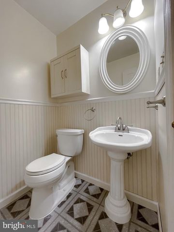 1270 HOLLYBERRY CT, Huntingtown, MD 20639