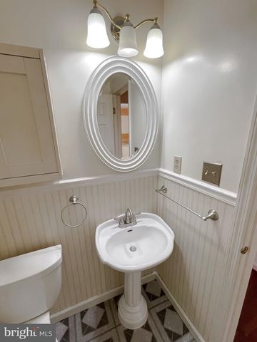 1270 HOLLYBERRY CT, Huntingtown, MD 20639