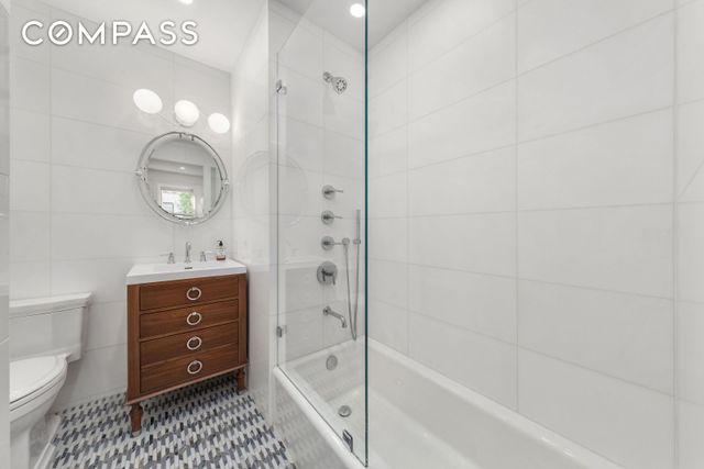 128 E 92nd Street, New York City, NY 10128