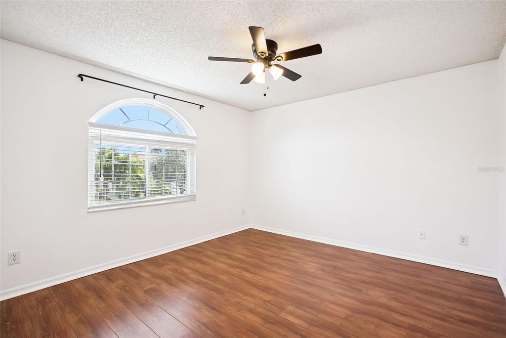 Image 19 of property listing at 14723 YORKSHIRE RUN DRIVE, Orlando, FL 32828