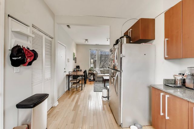 3105 W Argyle Street 3, Chicago, IL 60625