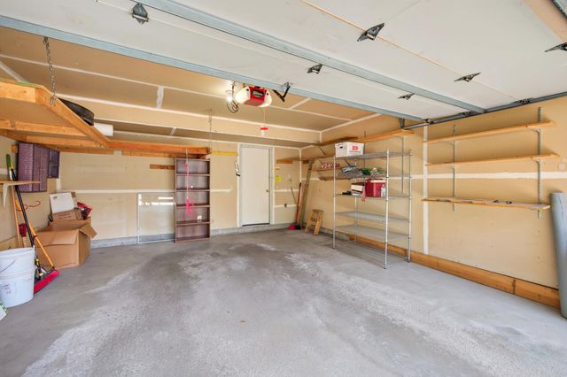 15242 Lesley Lane, Eden Prairie, MN 55346