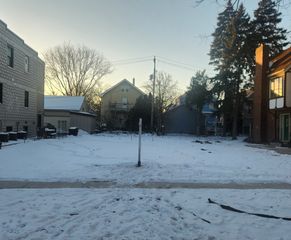 36 N Waiola Avenue, La Grange, IL 60525