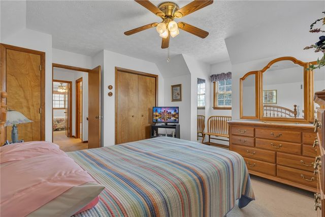 1035 Beaver Ave, Midland Boro, PA 15059