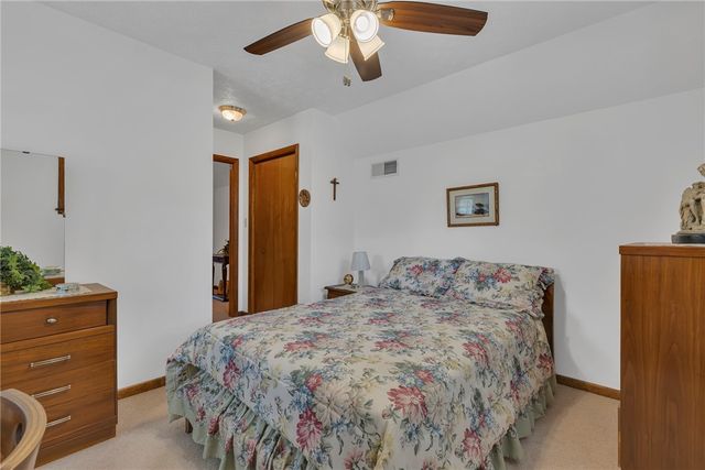 1035 Beaver Ave, Midland Boro, PA 15059