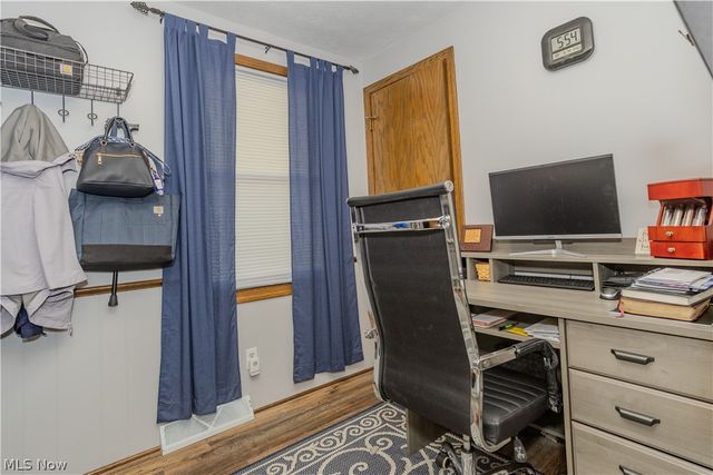 11805 Meadowlane Avenue NW, Uniontown, OH 44685