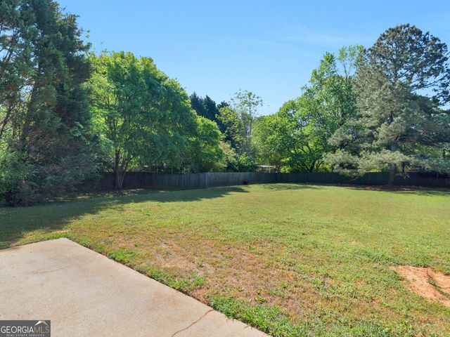 478 Freedom Drive, Mcdonough, GA 30252