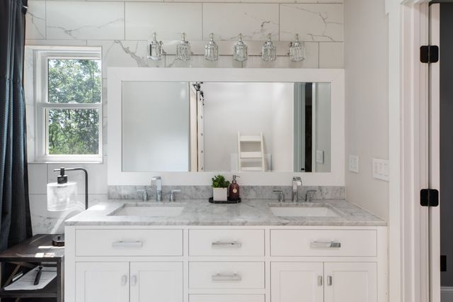 1403 Robert E Lee Ln, Brentwood, TN 37027