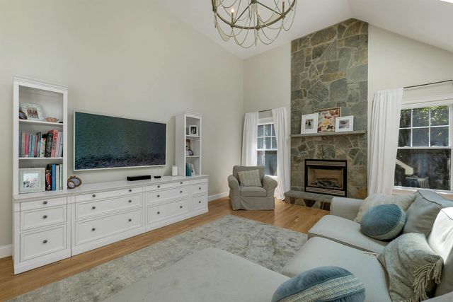 7 Hoyt Pond Road, Madbury, NH 03820