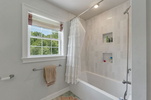 7 Hoyt Pond Road, Madbury, NH 03820
