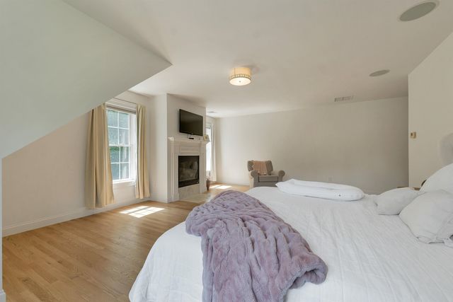 7 Hoyt Pond Road, Madbury, NH 03820