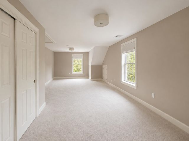 7 Hoyt Pond Road, Madbury, NH 03820