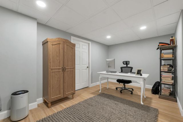 7 Hoyt Pond Road, Madbury, NH 03820
