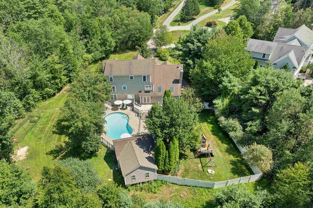 7 Hoyt Pond Road, Madbury, NH 03820