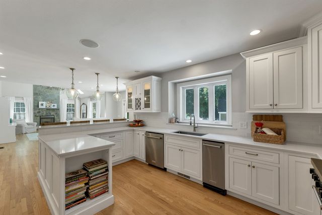 7 Hoyt Pond Road, Madbury, NH 03820