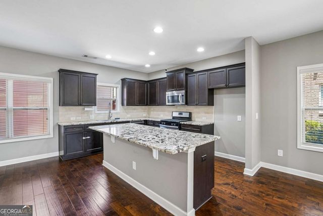 4199 Baverton Drive, Suwanee, GA 30024