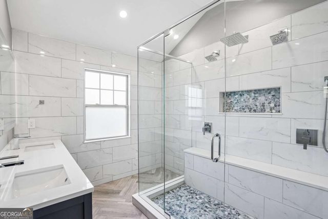 4199 Baverton Drive, Suwanee, GA 30024