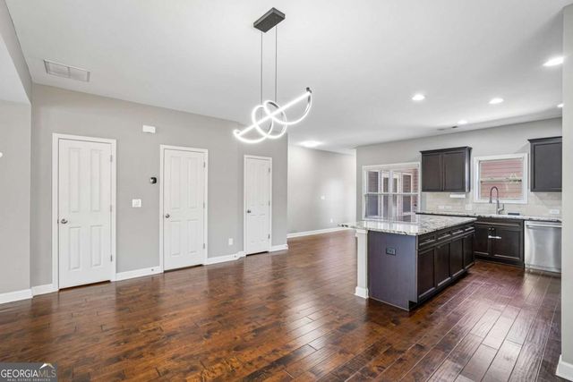 4199 Baverton Drive, Suwanee, GA 30024