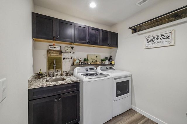 1720 Montclair PLACE, Fort Atkinson, WI 53538