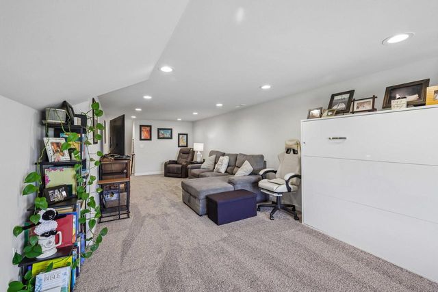 1720 Montclair PLACE, Fort Atkinson, WI 53538