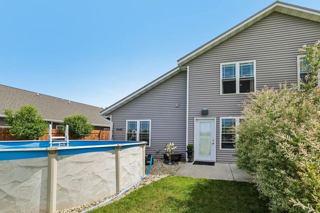 1720 Montclair PLACE, Fort Atkinson, WI 53538