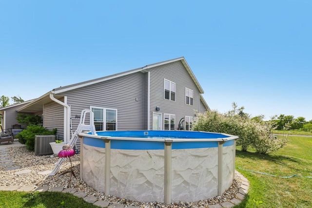 1720 Montclair PLACE, Fort Atkinson, WI 53538