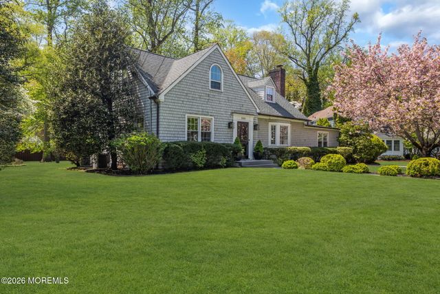 10 S Woodland Drive S, Fair Haven, NJ 07704