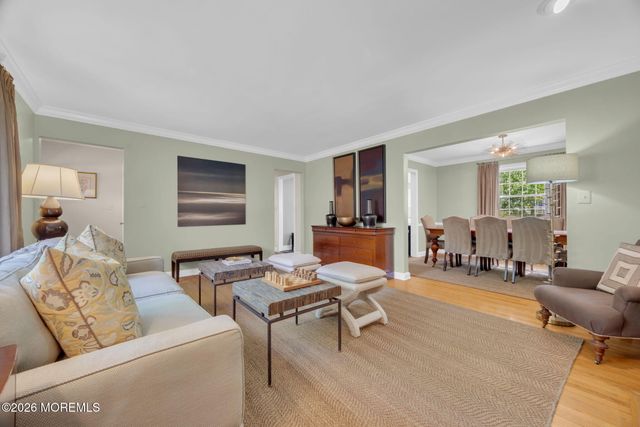 10 S Woodland Drive S, Fair Haven, NJ 07704