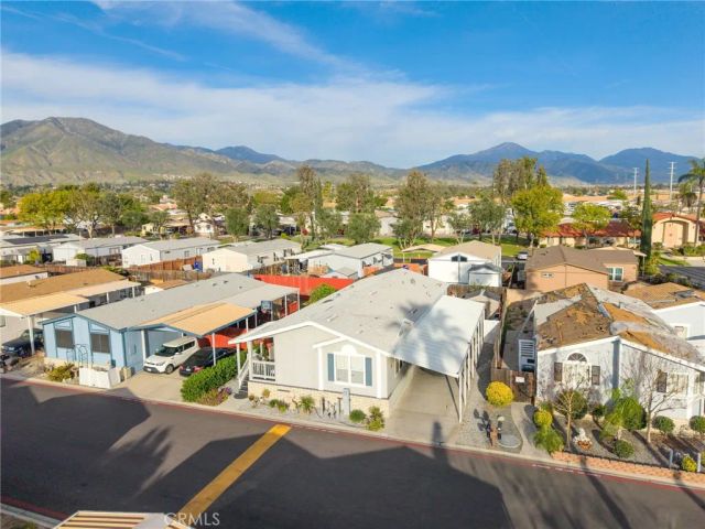 7717 Church 31, Highland, CA 92346