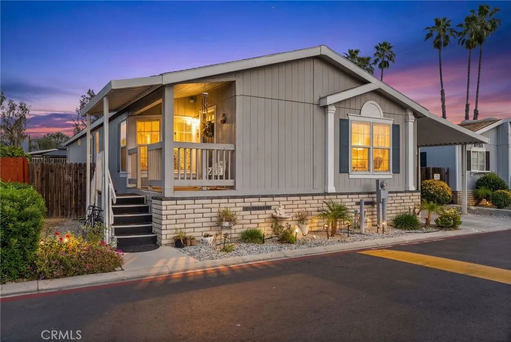 7717 Church 31, Highland, CA 92346