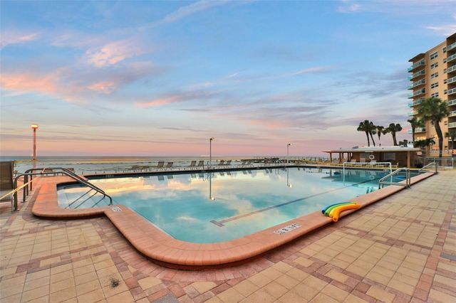 880 MANDALAY AVENUE C512, Clearwater Beach, FL 33767