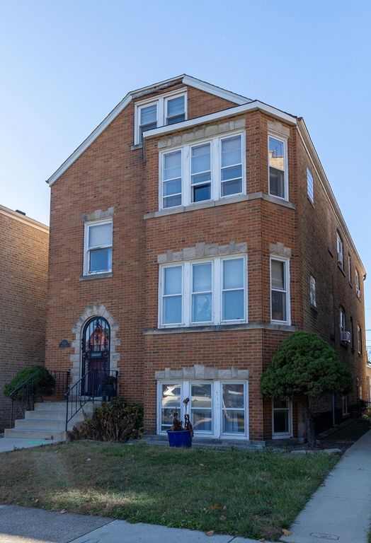 1626 S Home Avenue, Berwyn, IL 60402