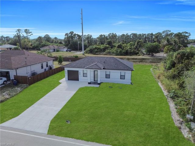 2803 1st ST W, Lehigh Acres, FL 33971