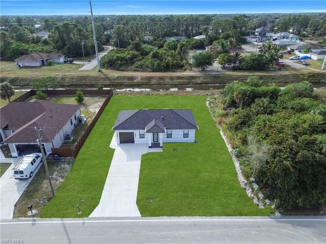 2803 1st ST W, Lehigh Acres, FL 33971