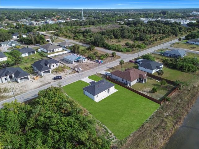 2803 1st ST W, Lehigh Acres, FL 33971