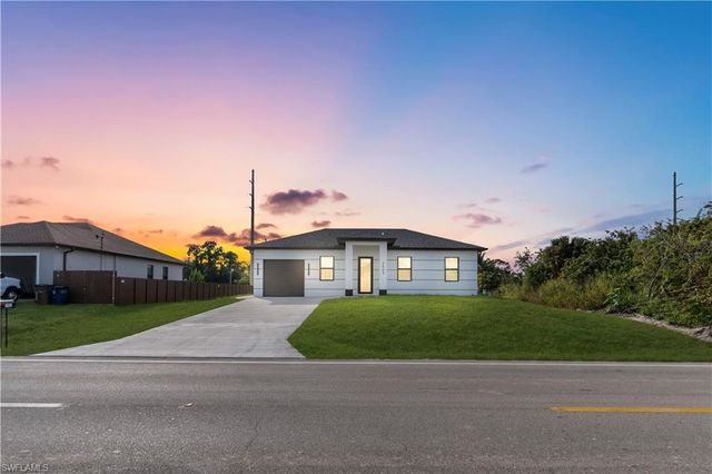 2803 1st ST W, Lehigh Acres, FL 33971