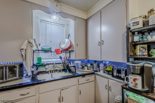 588 Harrison St, Rahway City, NJ 07065