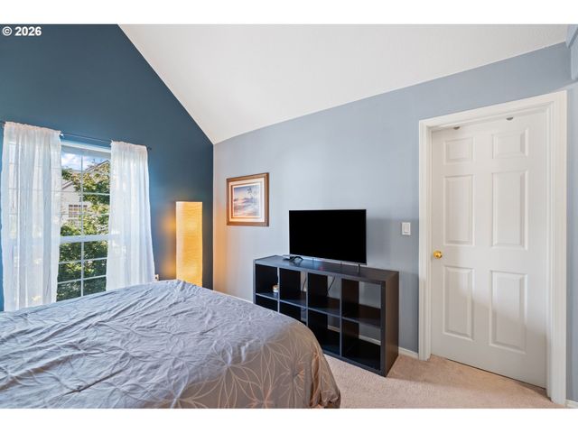 22046 Sw GRAHAMS FERRY Rd C, Tualatin, OR 97062