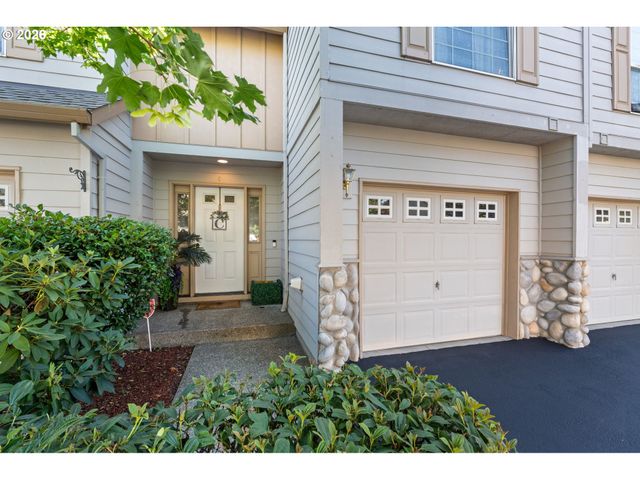 22046 Sw GRAHAMS FERRY Rd C, Tualatin, OR 97062