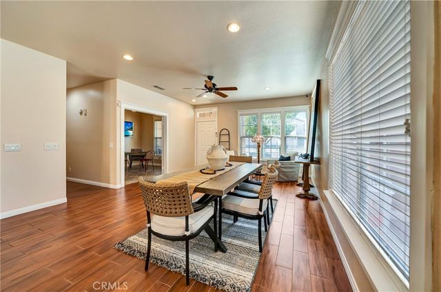39943 Penina, Palmdale, CA 93551